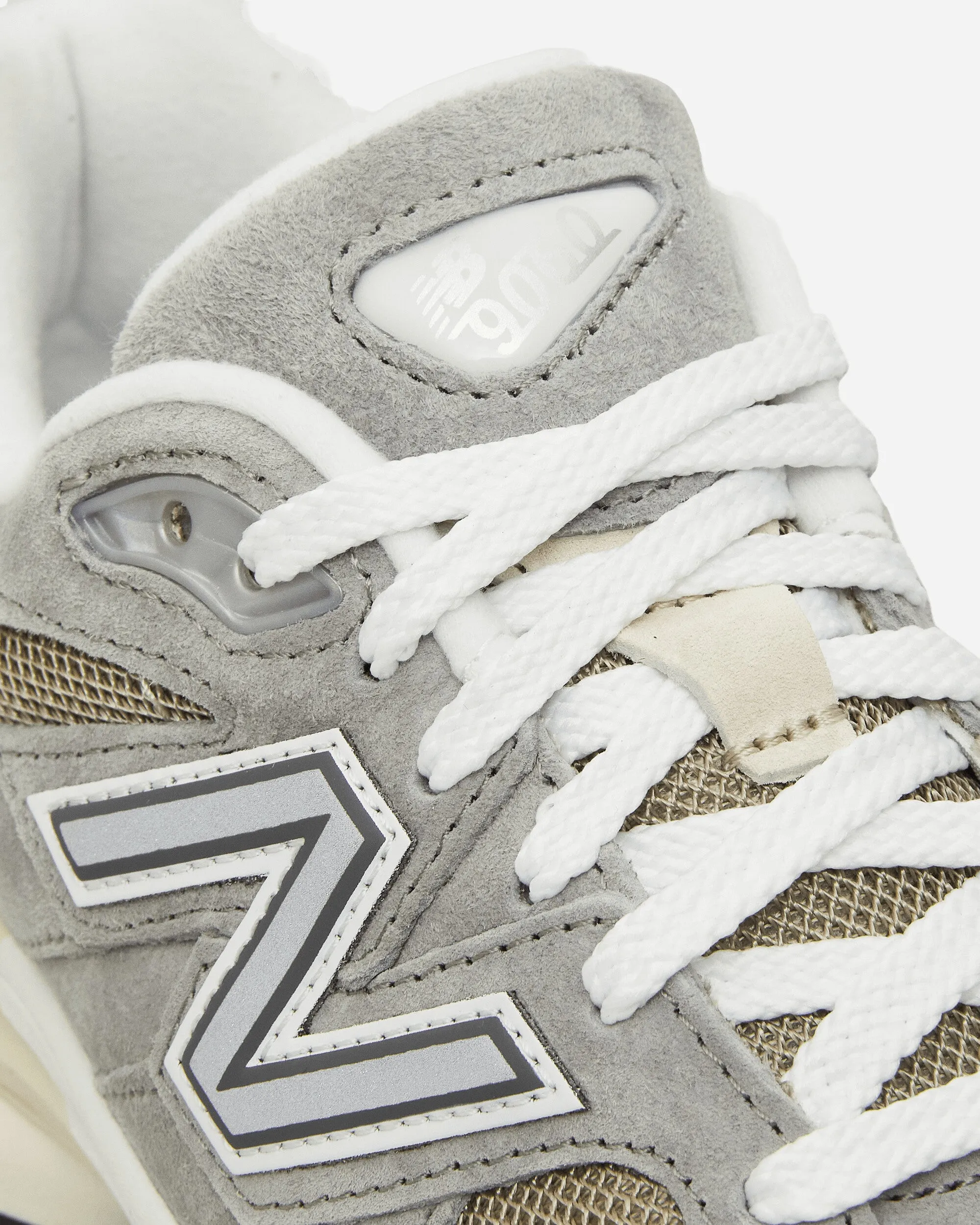 9060 Sneakers Schiefergrau / Trockensteingrau / Timberwolf