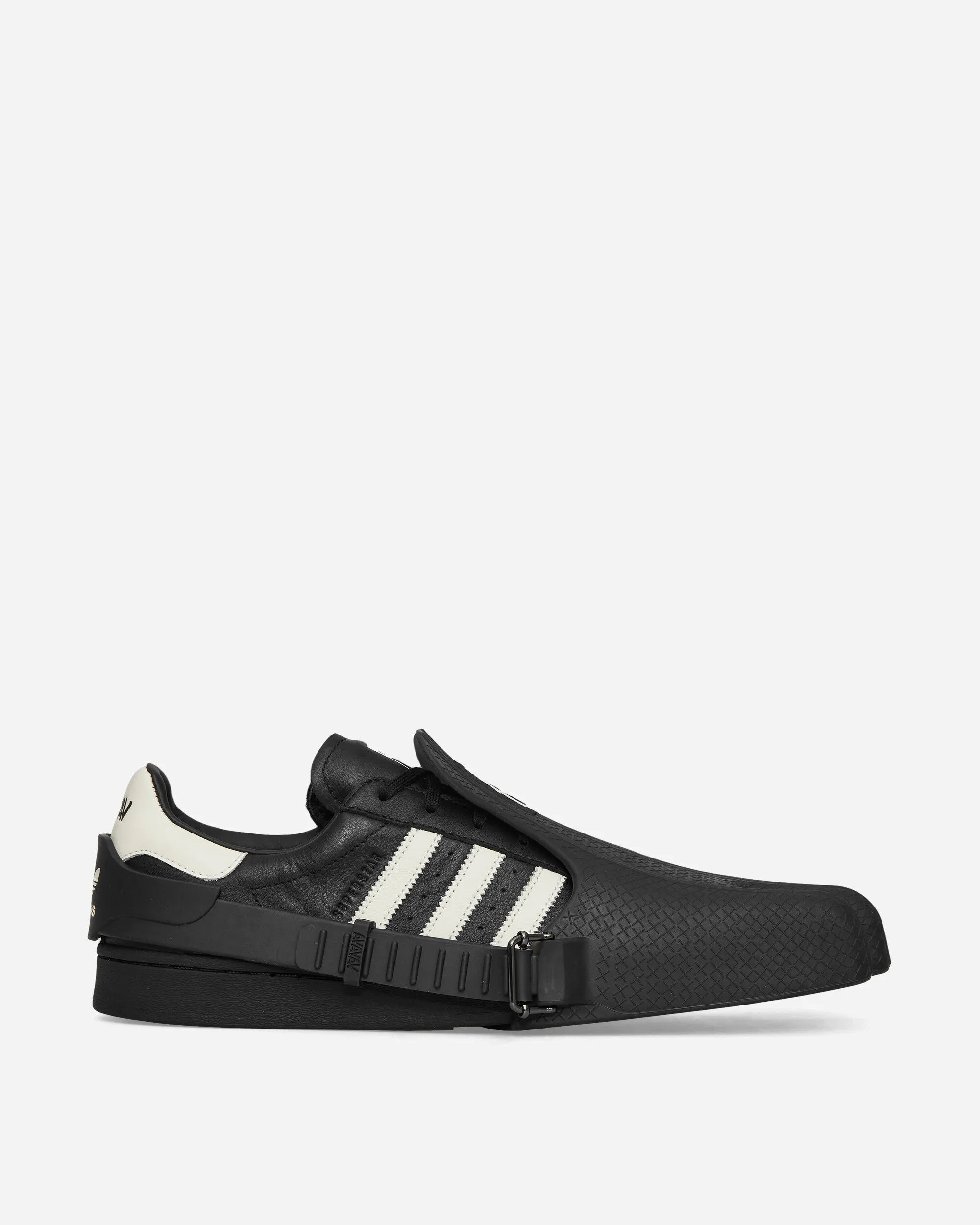 Avavav Superfinger Superstar Sneakers Kernschwarz / Creme Weiß