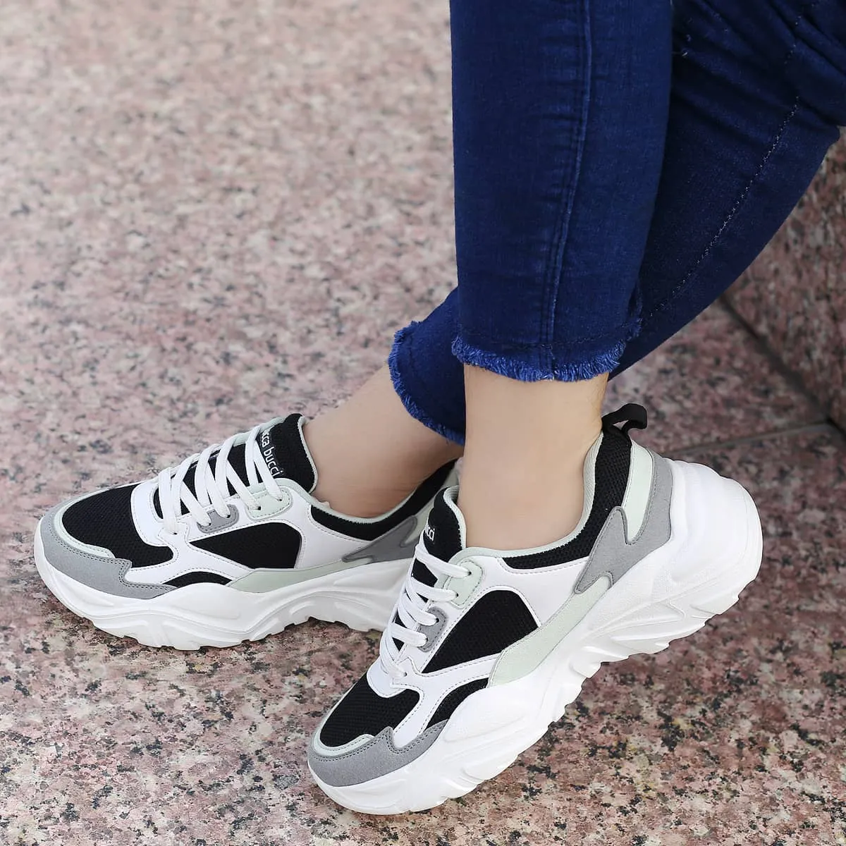 Bacca Bucci SPARK Low-Top Plateau-Sneaker im ColorBlock-Design für Damen | StreetWear Chunky Sneakers