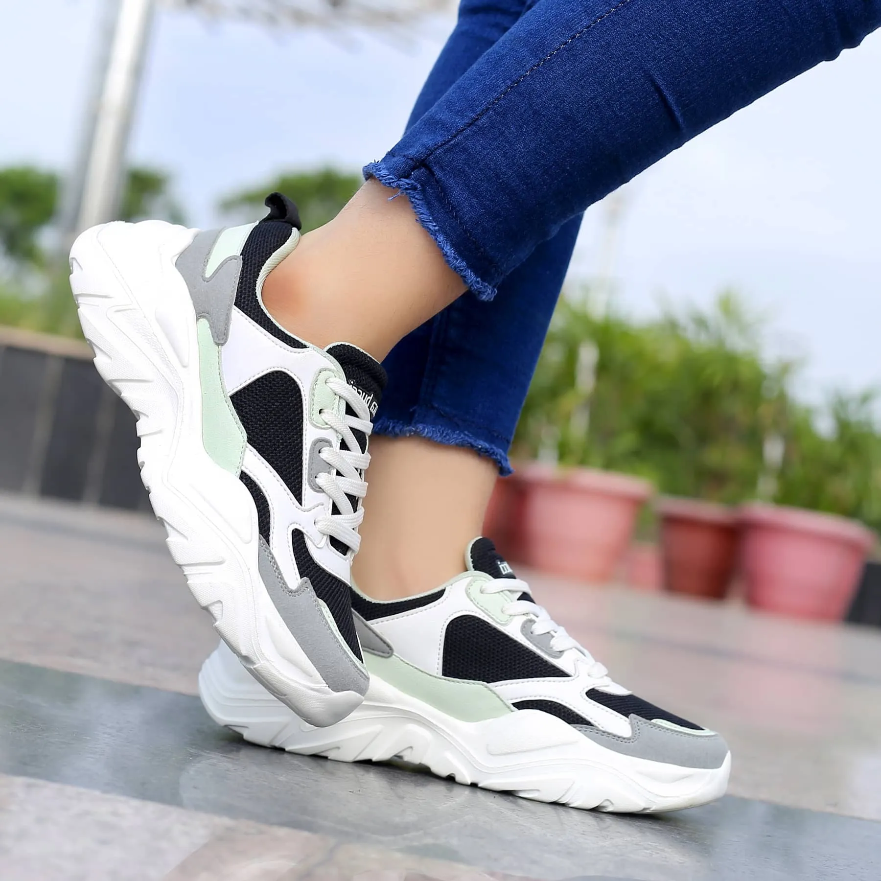 Bacca Bucci SPARK Low-Top Plateau-Sneaker im ColorBlock-Design für Damen | StreetWear Chunky Sneakers