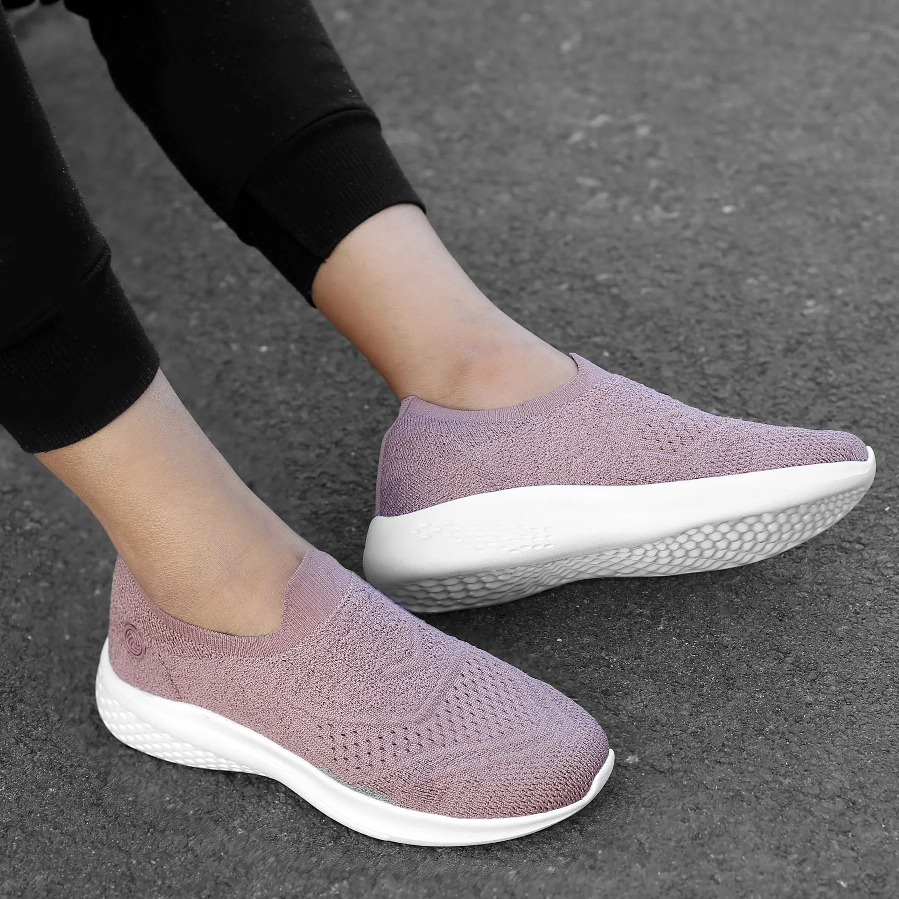 Bacca Bucci Damen WALKER Schlupf-Schuhe Atmungsaktive Mesh-Sportschuhe Sneaker