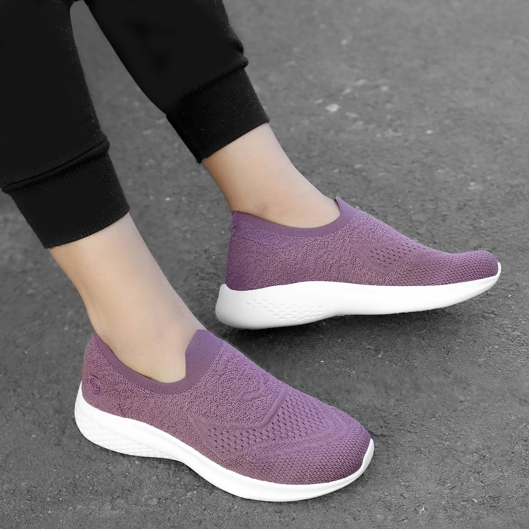 Bacca Bucci Damen WALKER Schlupf-Schuhe Atmungsaktive Mesh-Sportschuhe Sneaker