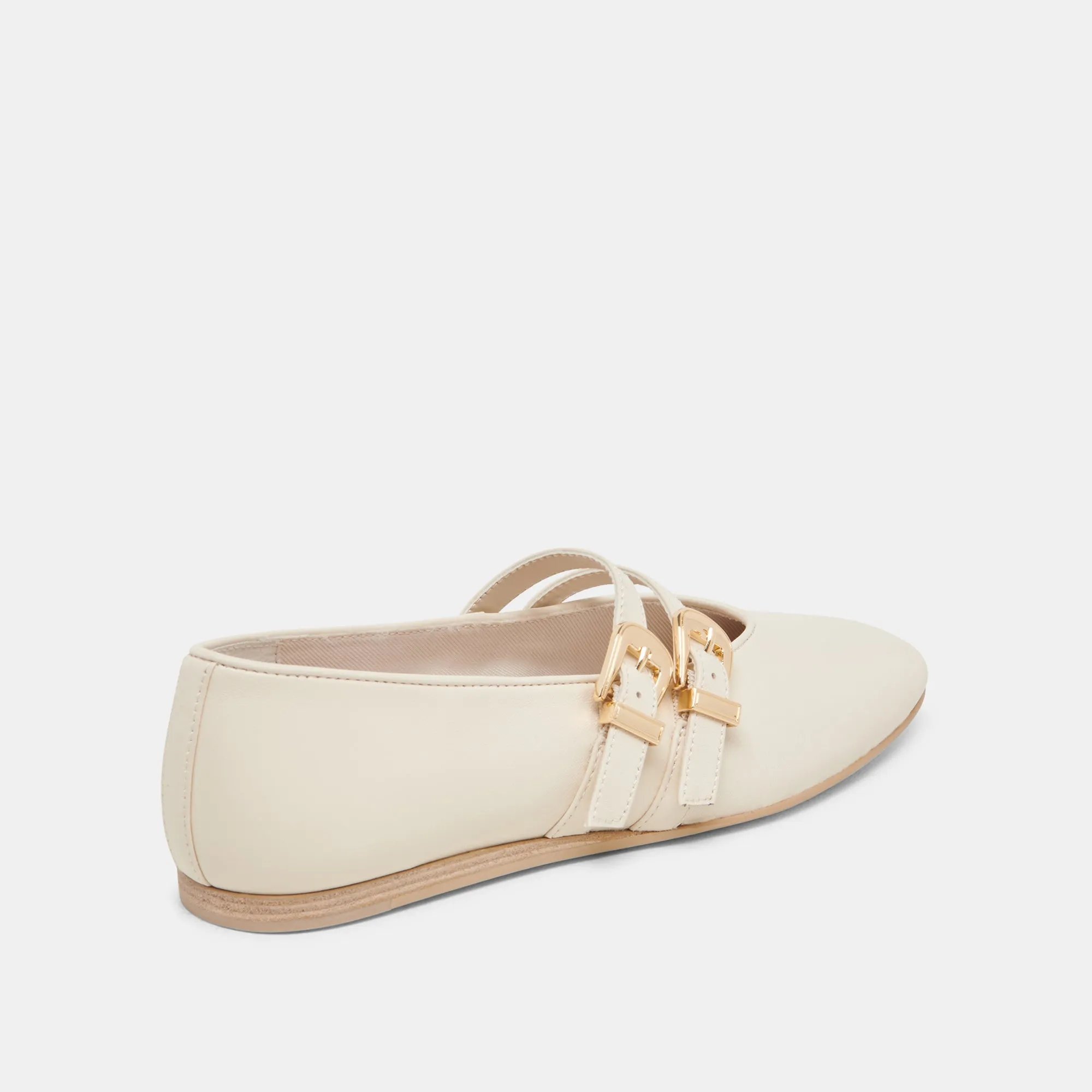 BAYLEE BALLETTFLATS IN ELFENBEIN LEDER