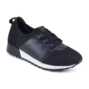 Schwarze Schnür-Mesh-Turnschuhe