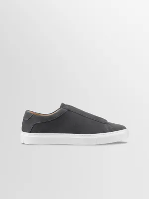 Capri X in Fels