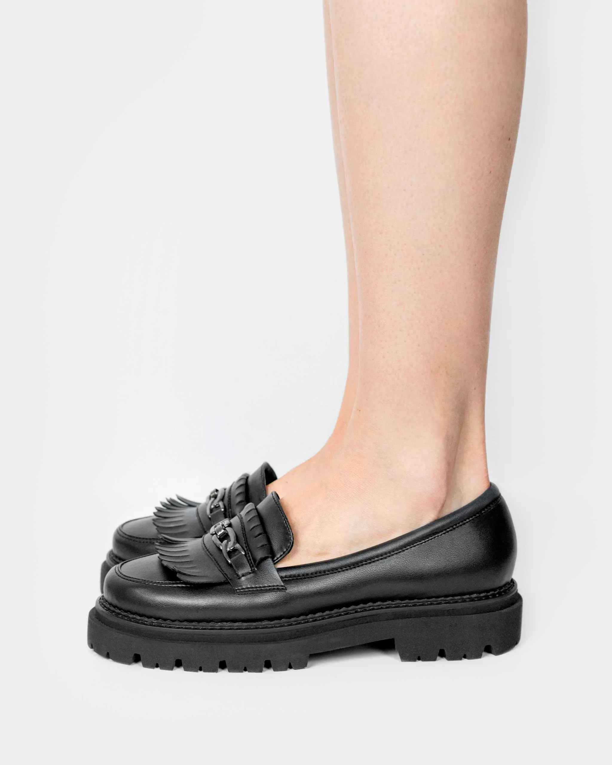 Dicke Traubenleder-Vegan-Loafer | Schwarz