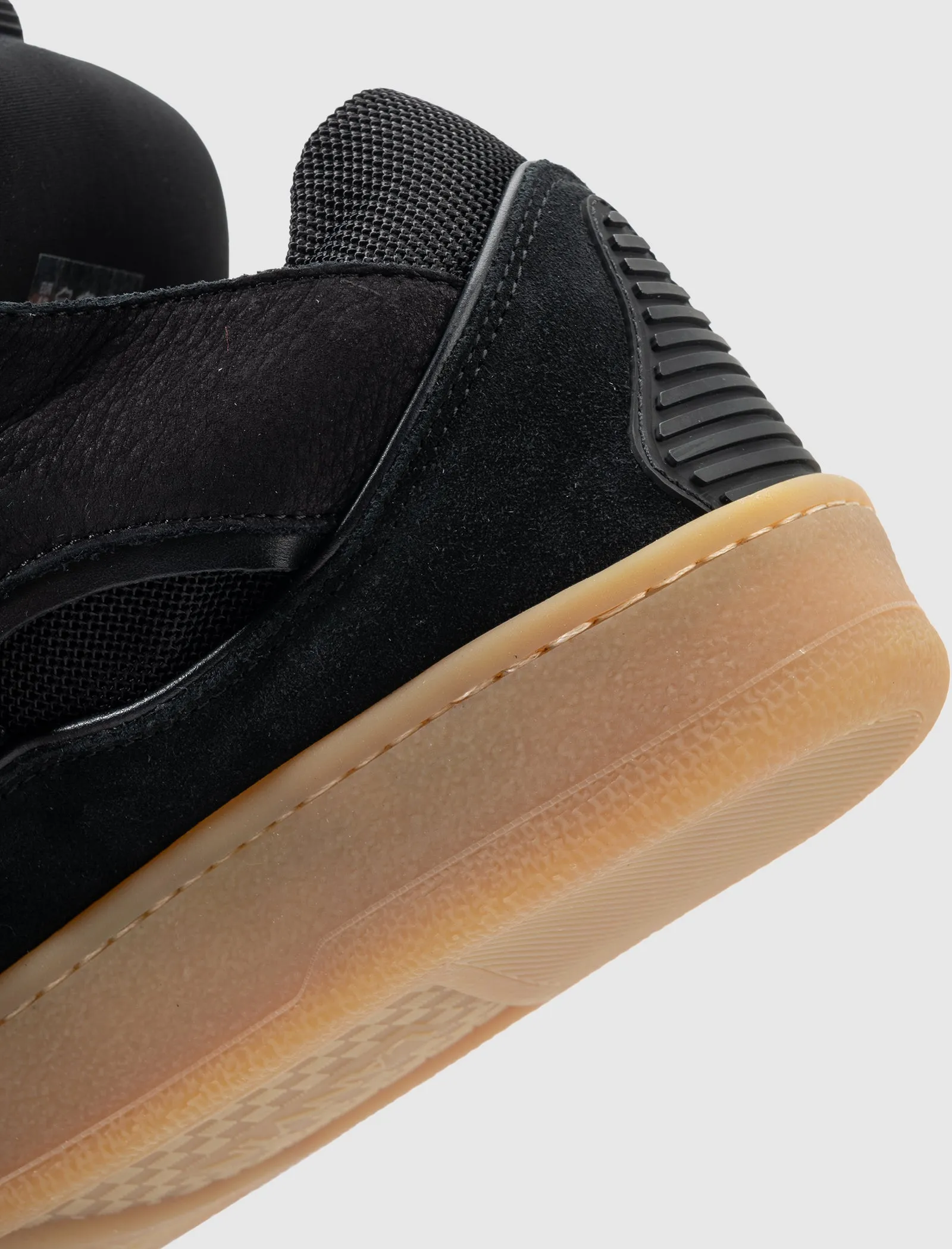 CURB SNEAKER