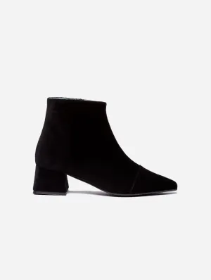 Dahlia Vegan Velvet Knöchelstiefel | Schwarz