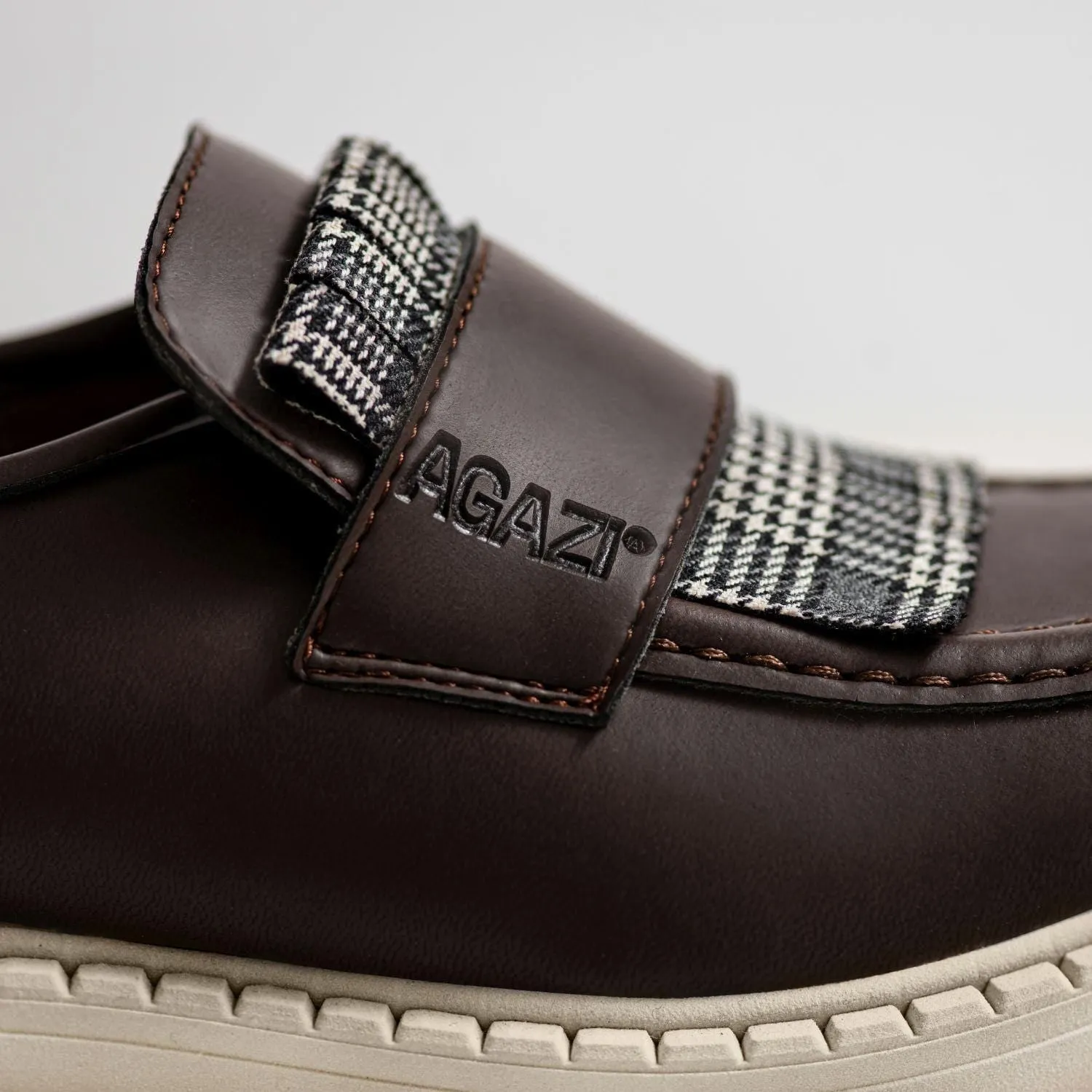 Diane Damen 3 in 1 Apfel-Leder Vegane Loafers | Schokolade & Heller Sohle