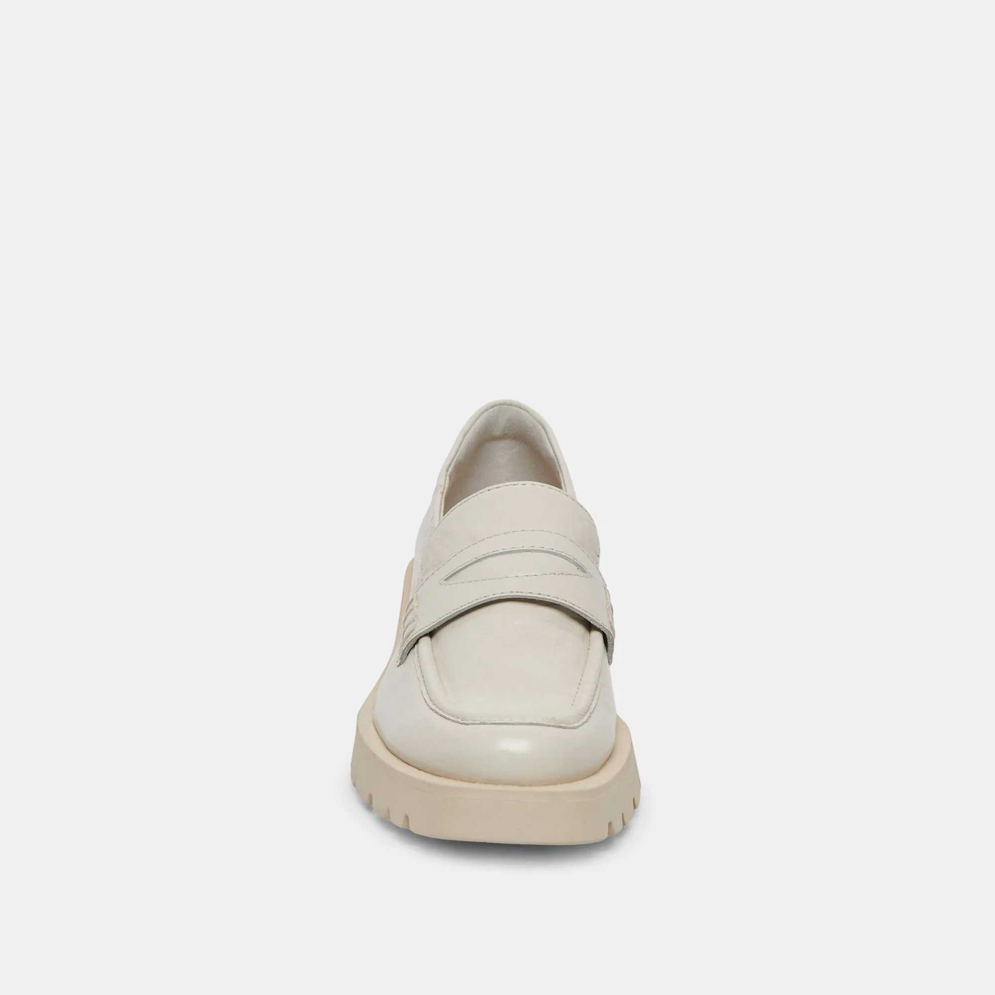 ELIAS FLATS IN OFF-WHITE MIT KRÄUSEL-EFFEKT UND HOCHGLANZ