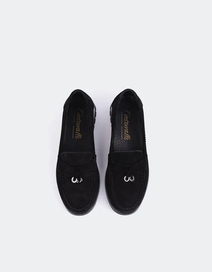 Everlane Wildleder in Schwarz
