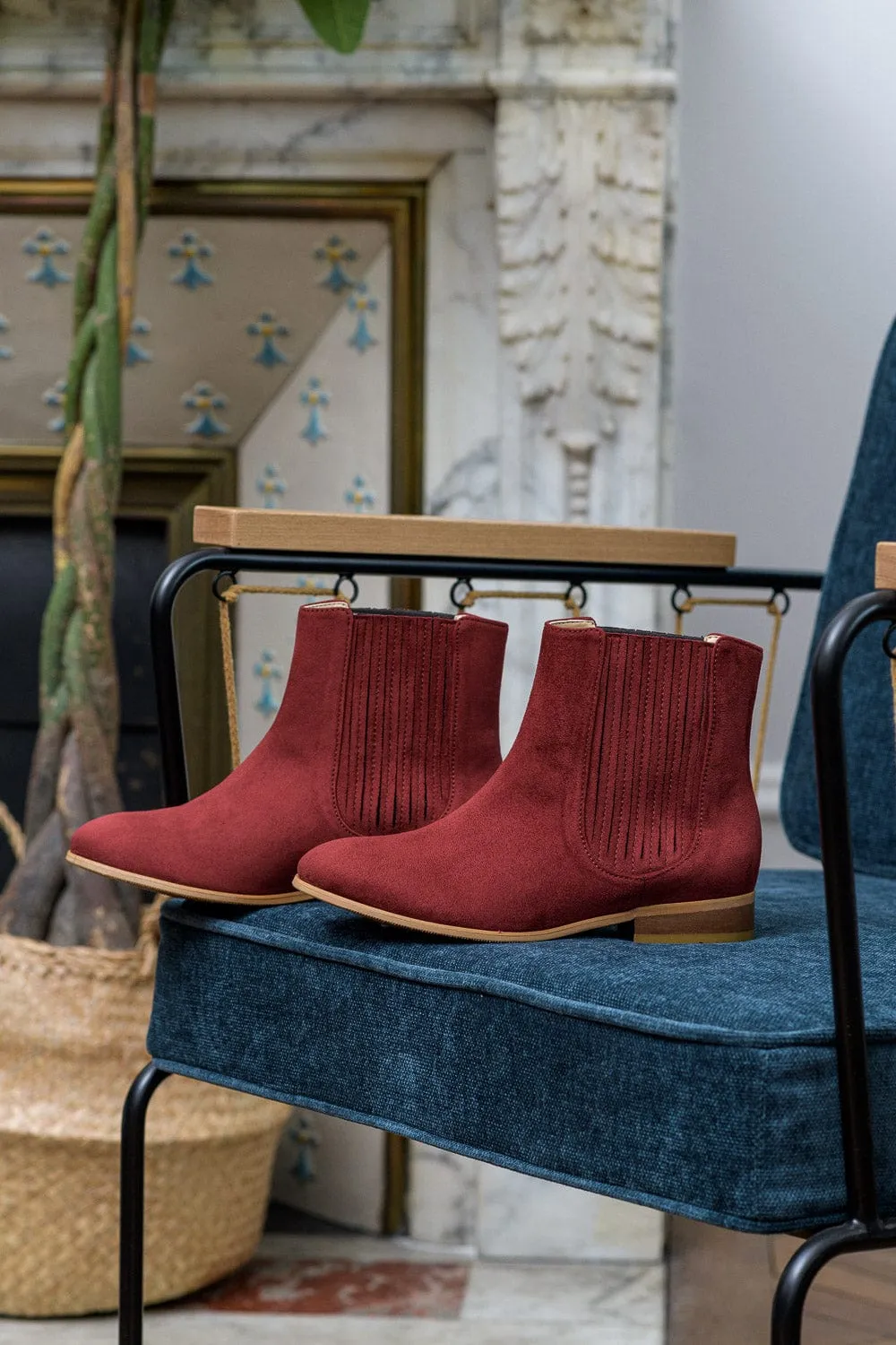 Firenze Veganes Wildleder Chelsea Boots mit Plissee | Ziegelrot