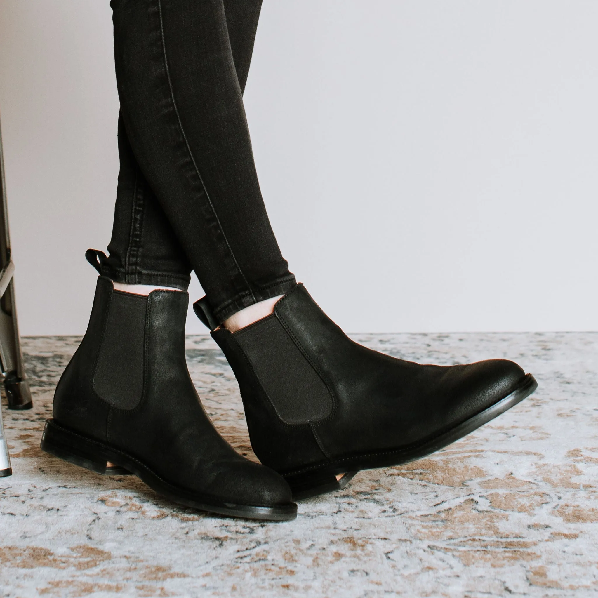 Josephine Chelsea Stiefel Schwarz Gewachst Commander