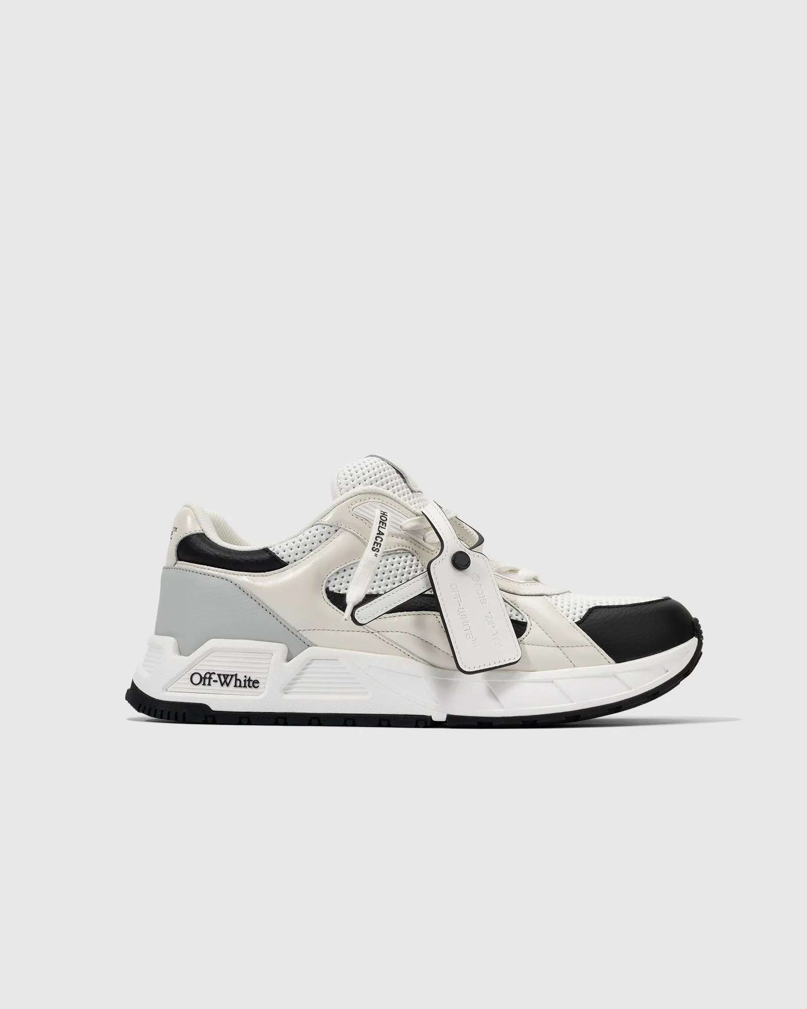 KICK OFF SNEAKER