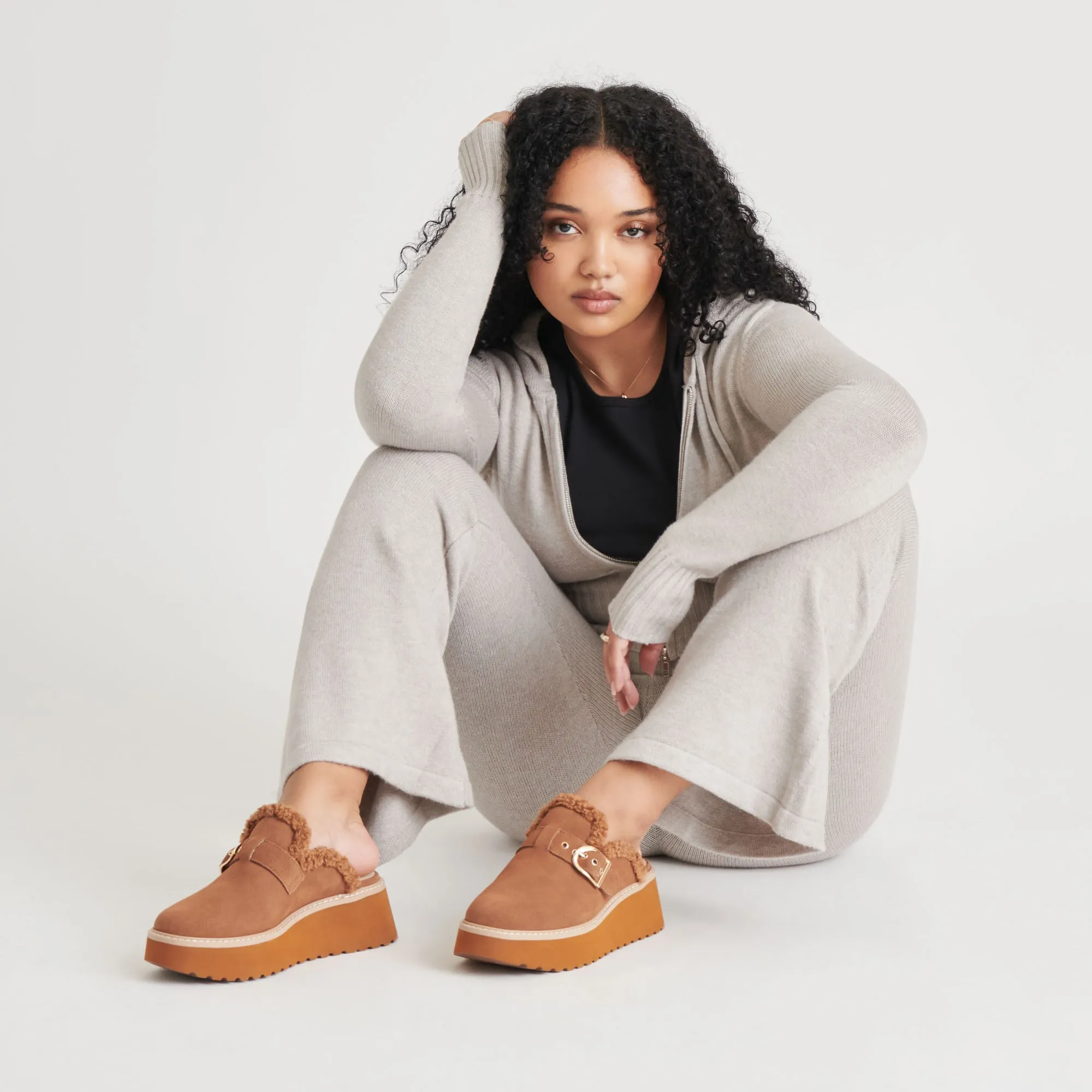LELANI PLÜSCH FLATS PECAN WILDLEDER