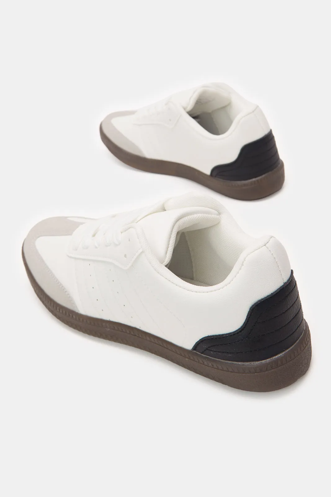 Herren Sneaker aus beigem Material mit Blockabsatz
