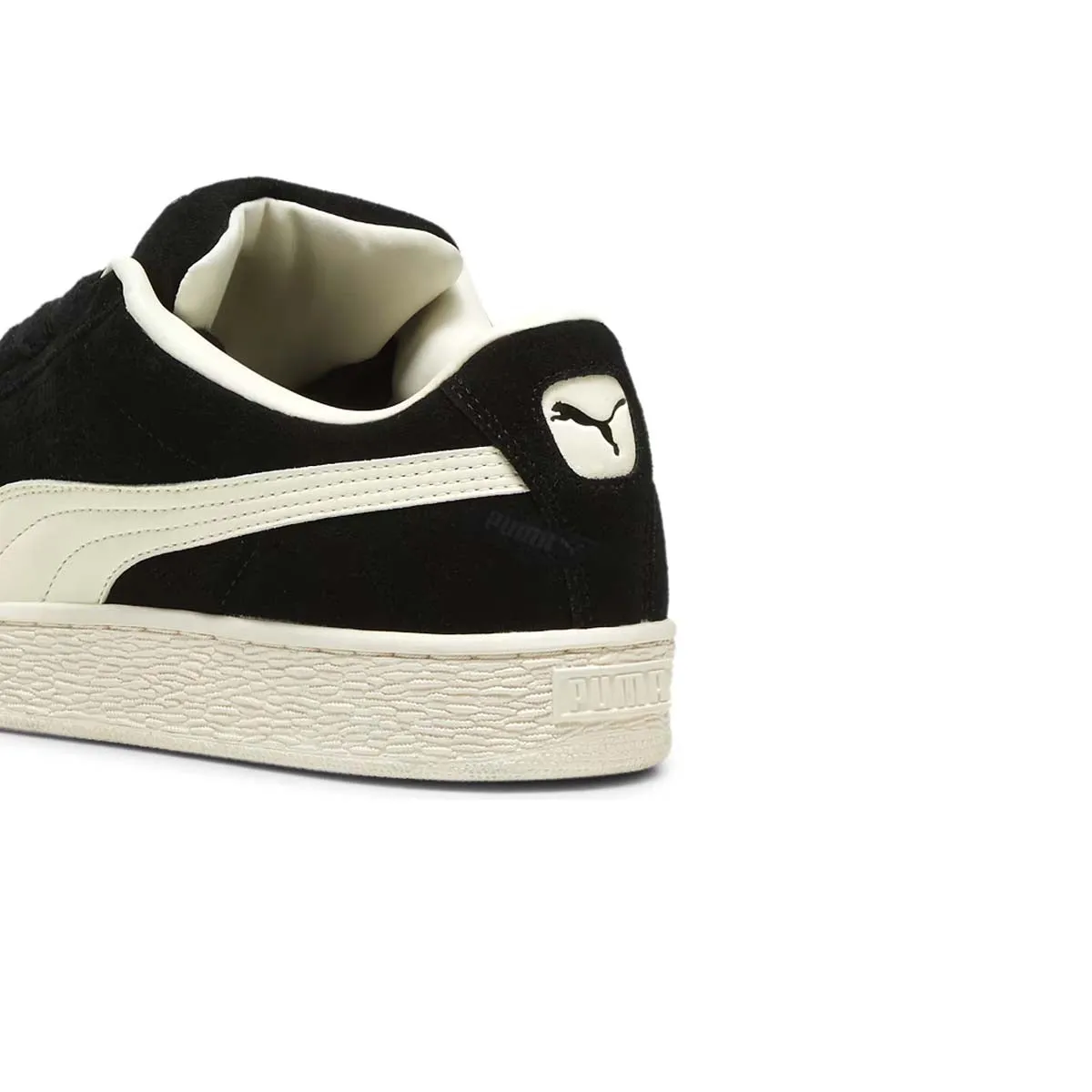   PLEASURES Suede XL 'PUMA Schwarz Geperlt Elfenbein'