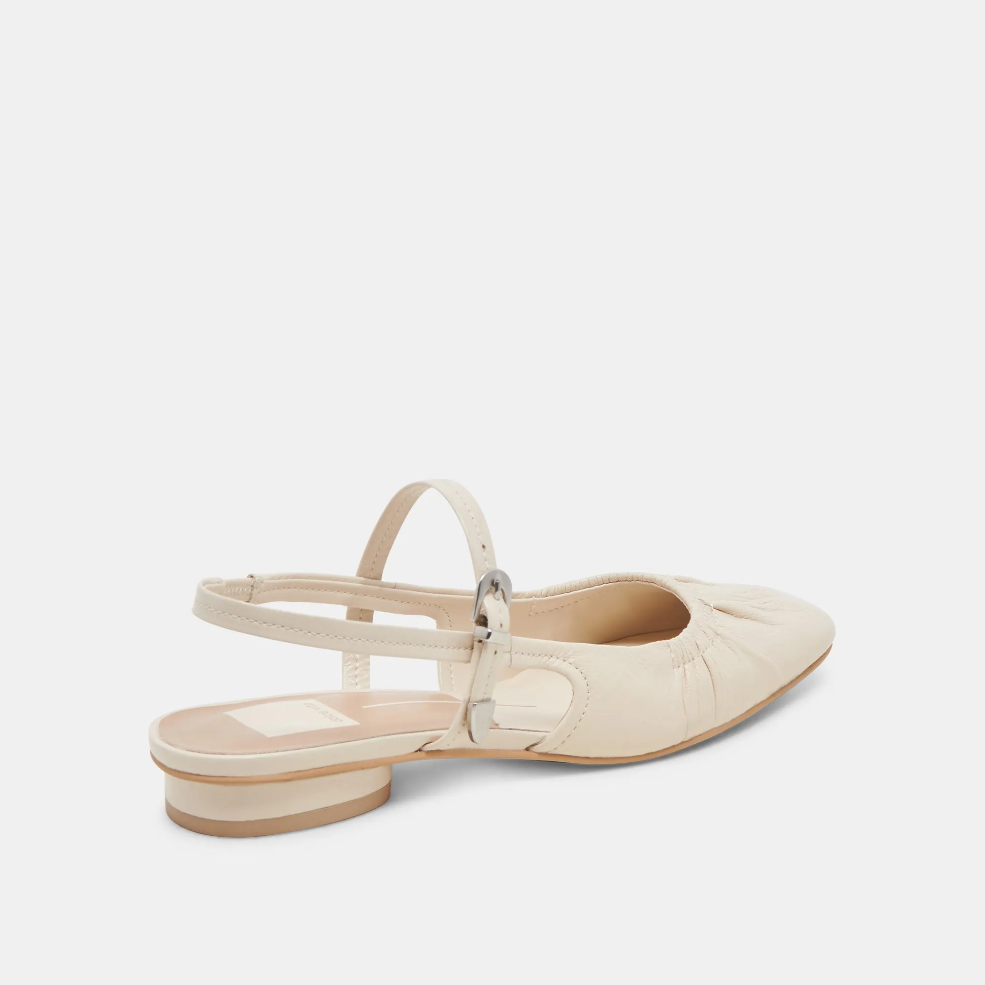 RIANNE FLATS ELFENBEIN KRÄUSELNDES GLANZLEDER