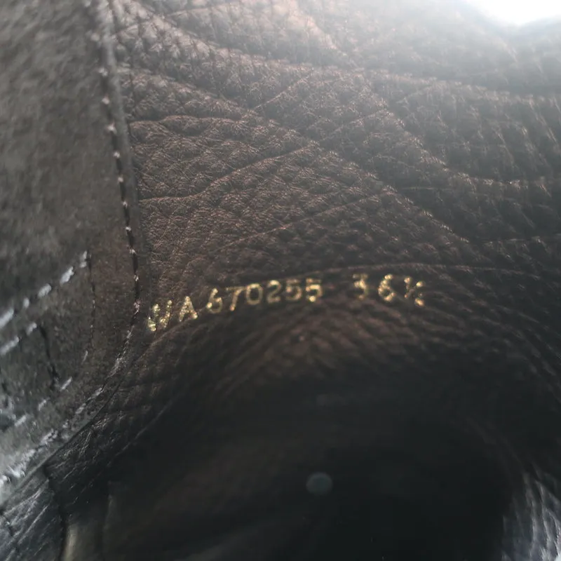 Saint Laurent Eastwood Kurze Westernstiefel Schwarz Wildleder Größe 36.5