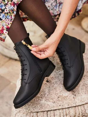 Spy Recycelte Vegan-Leder-Schnürstiefel | Schwarz