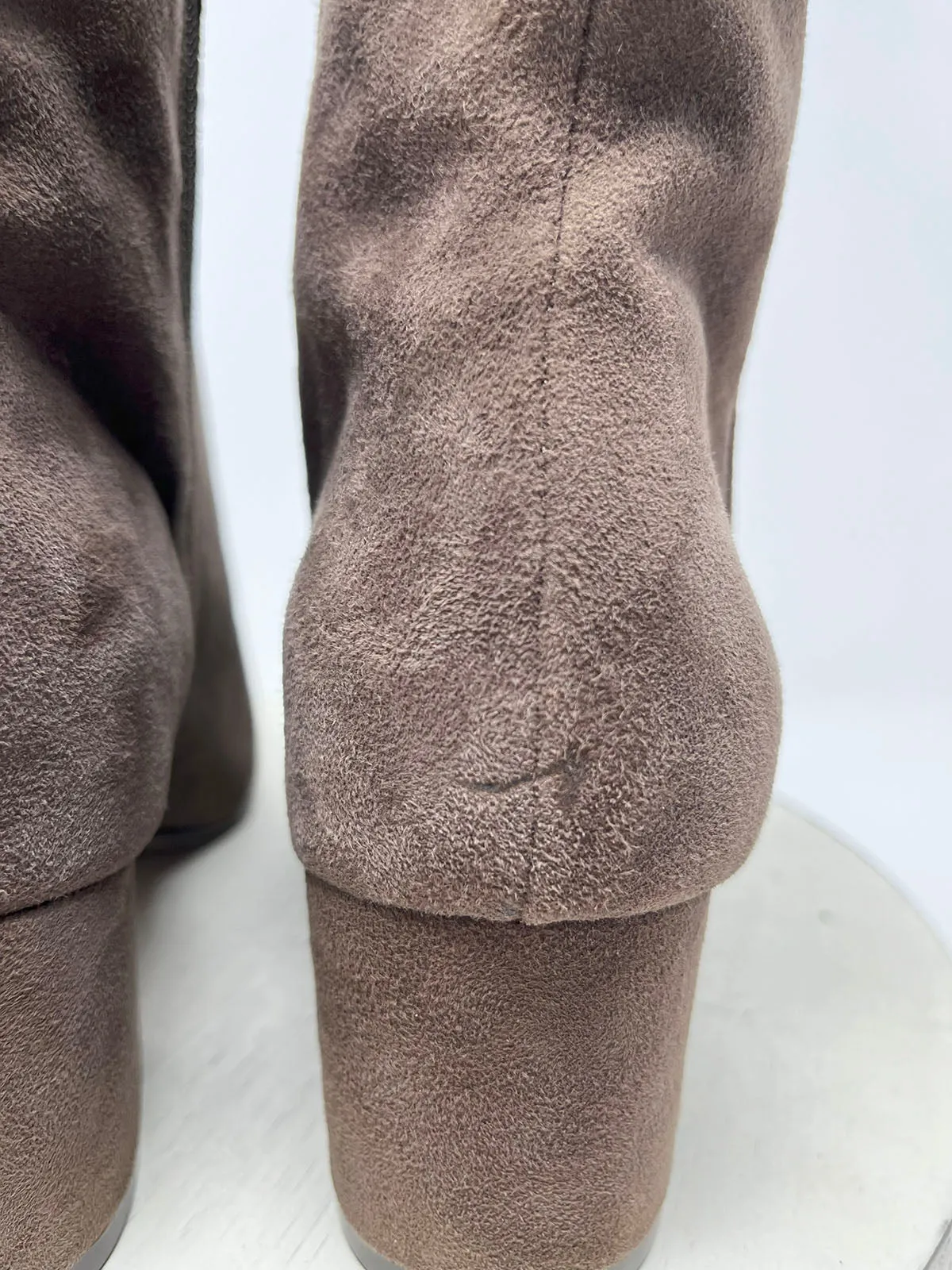 Steven Von S.M. Größe 11 Hellbraune Blumenbestickte Stiefel NWOB