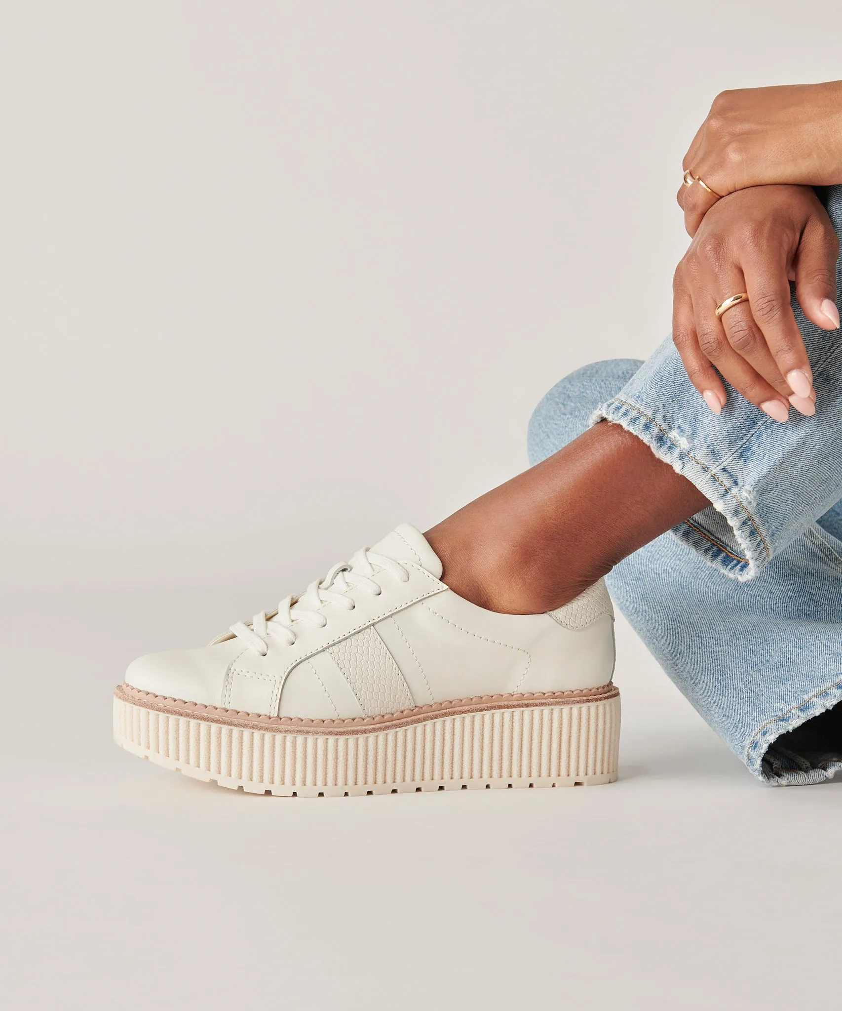 TIGER SNEAKERS WEIßES LEDER