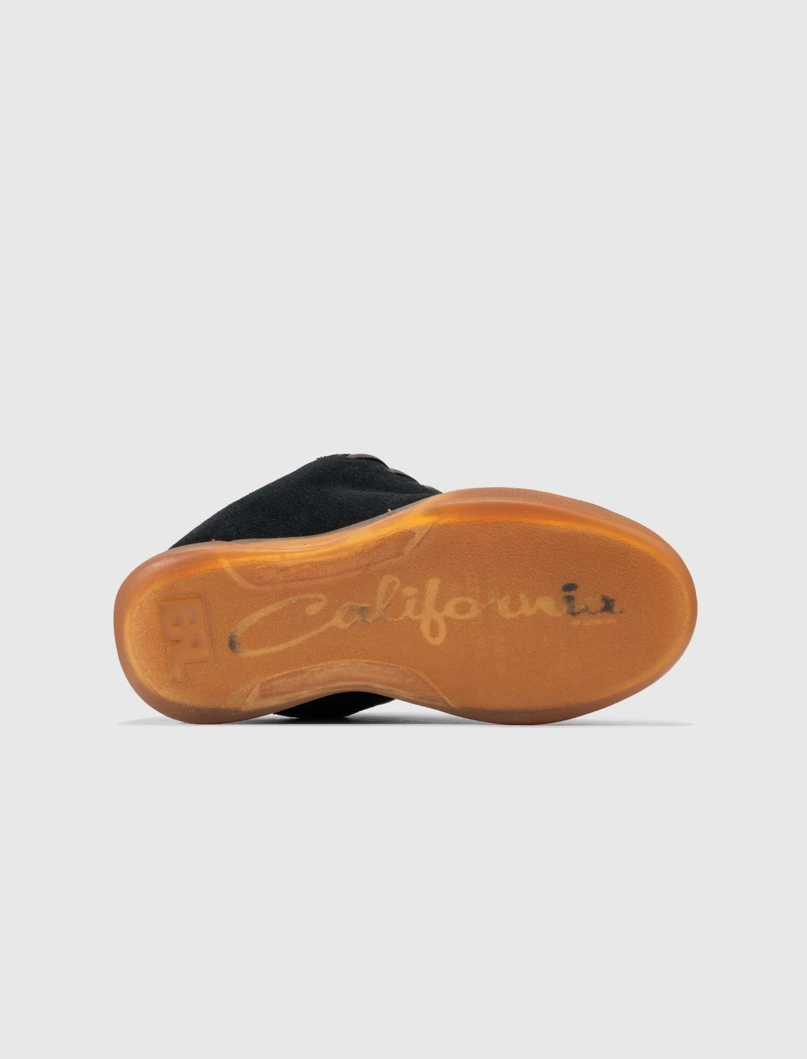 VAMP SKATE SNEAKER 